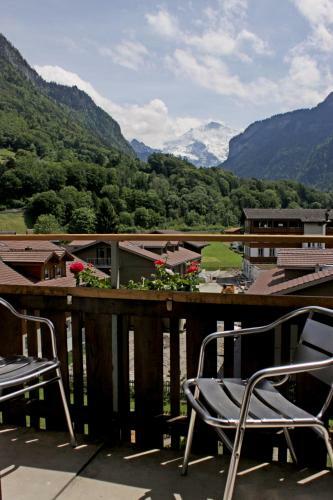 Alpenrose Hotel And Gardens