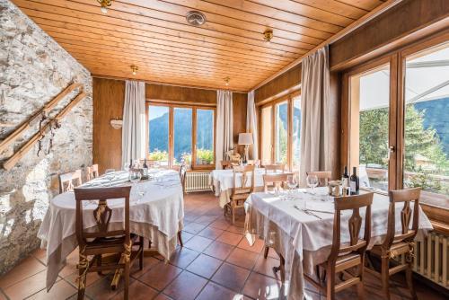 Chalet Stella Alpina - Hotel And Wellness