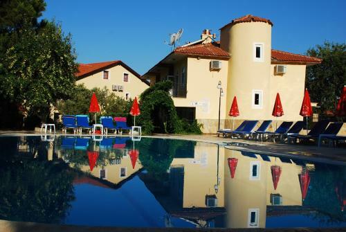 Gokcen Hotel & Apartments