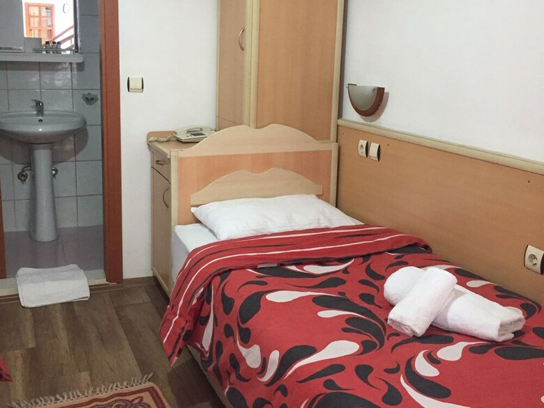 Hotel Karyatit Kaleici