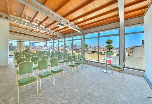 Hotel Ramada Istanbul Taksim