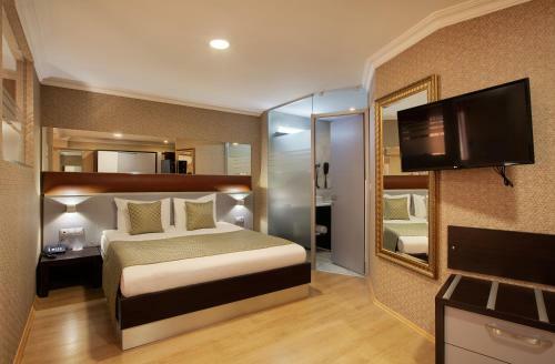Gallery Hotel & Residence