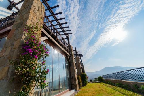Grand Sea View Aparts