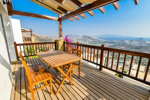 Grand Sea View Aparts