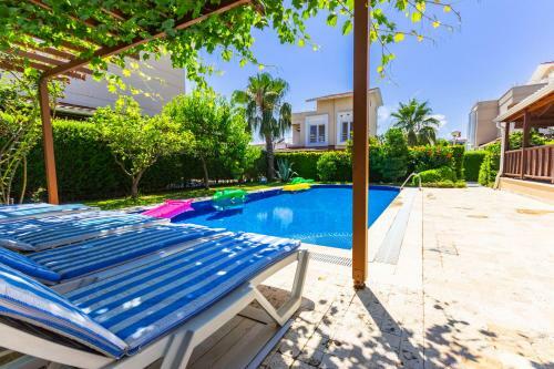 Paradise Town - Royal Villa