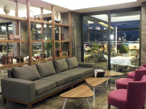 Candan Citybeach Hotel