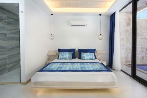 Nur Beach Hotel