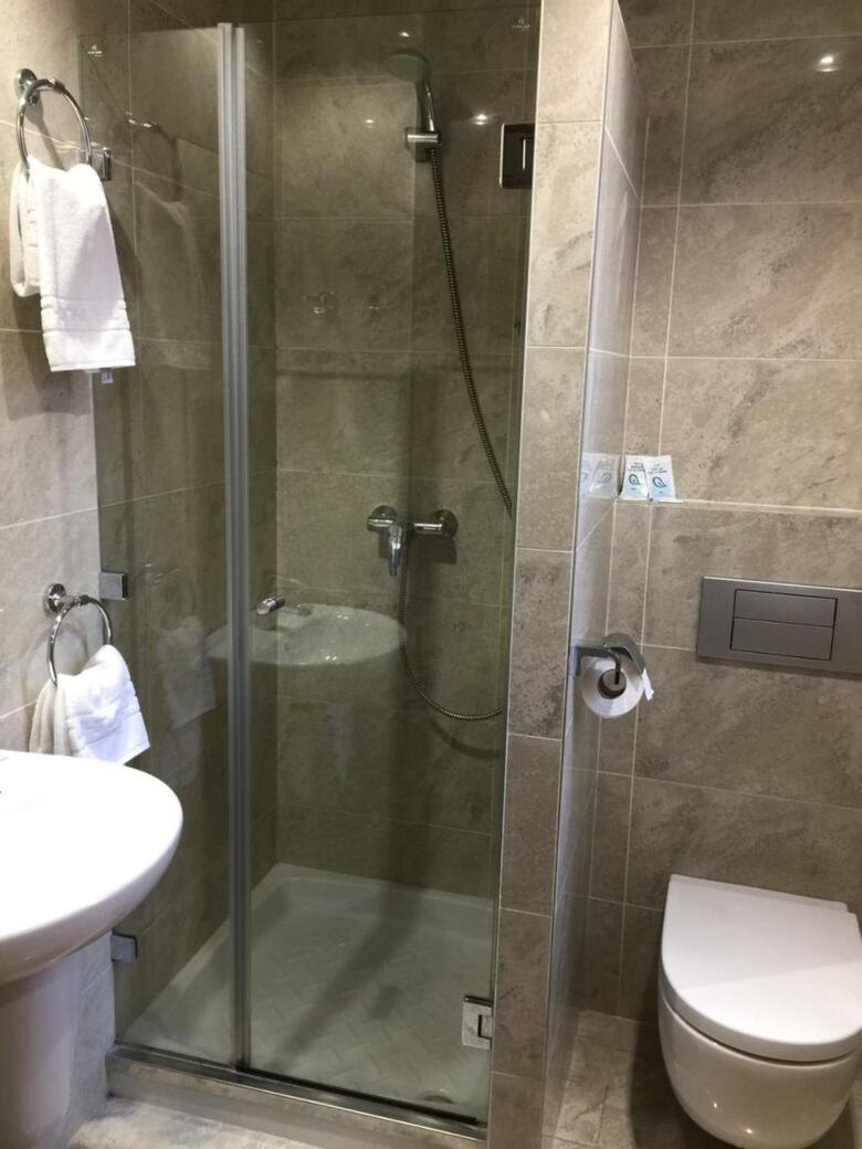 Hostal Izaga