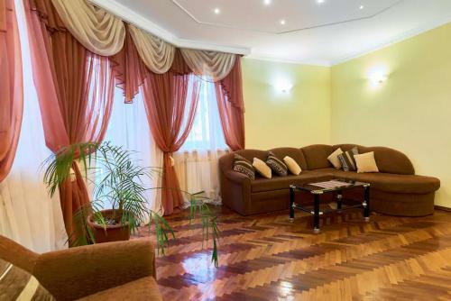 Home Hotel Apartments On Kontraktova Ploshcha