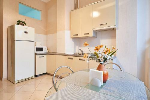 Home Hotel Apartments On Khreshchatyk Area