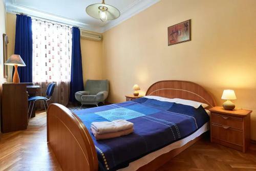 Home Hotel Apartments On Khreshchatyk Area