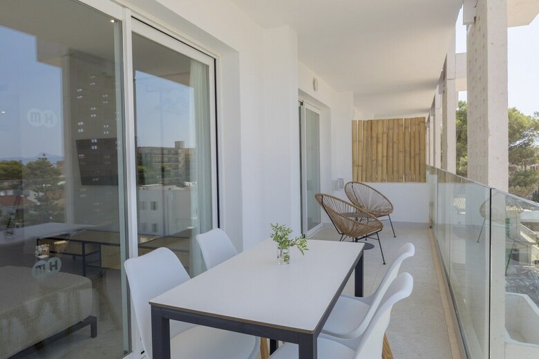 Hotel Hm Ayron Park Adults Only