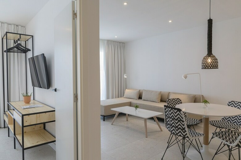 Hotel Hm Ayron Park Adults Only