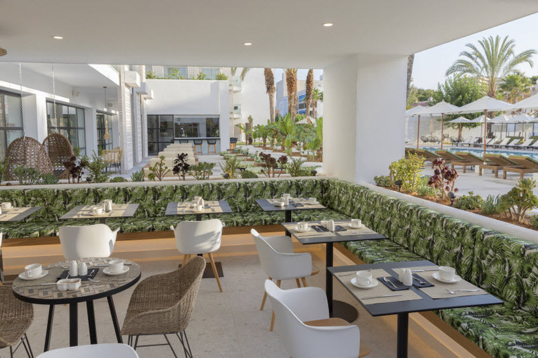 Hotel Hm Ayron Park Adults Only