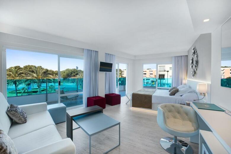 Plaza Santa Ponsa Boutique Hotel - Adults Only