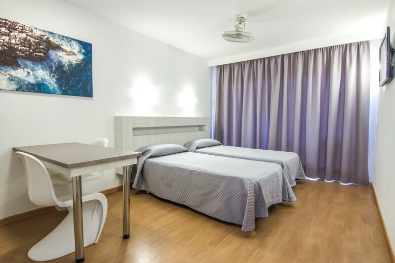 Apartamentos Sol Y Vera