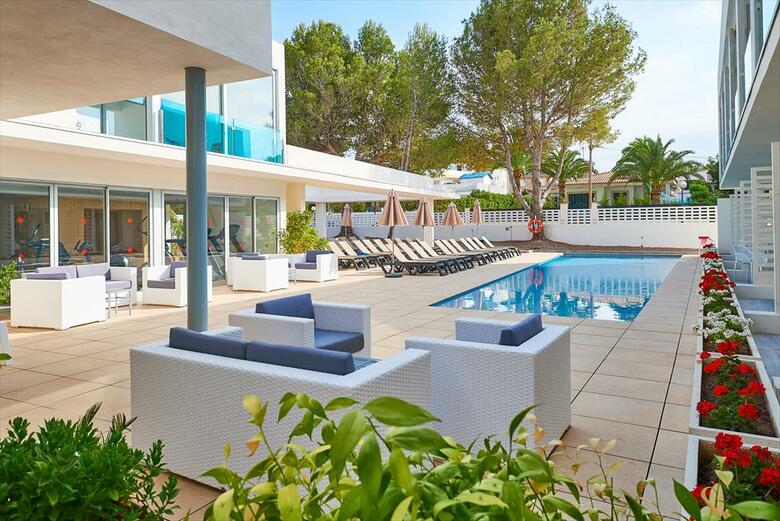 More Hotel