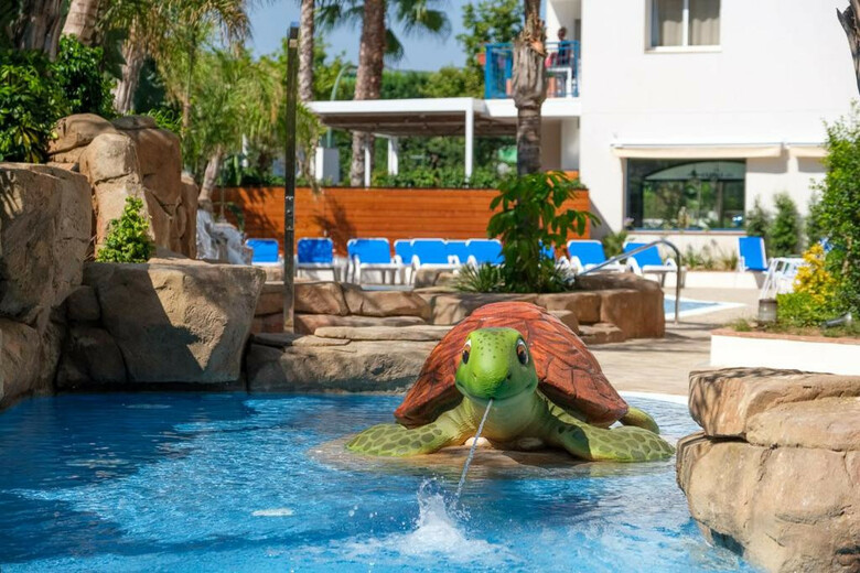 �ncora Salou La Siesta Apartments