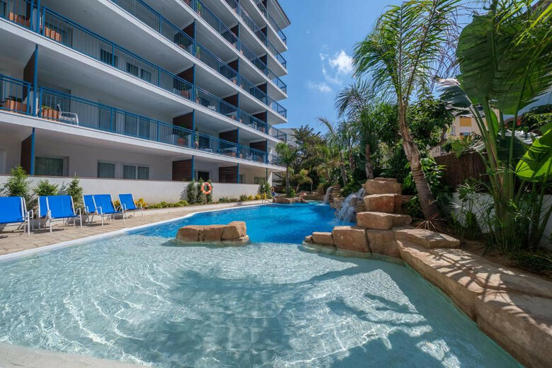 �ncora Salou La Siesta Apartments
