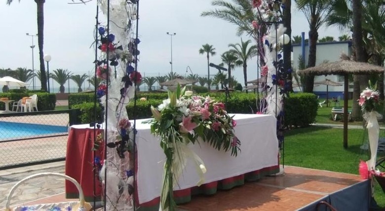 Hotel Parador De Benicarl�