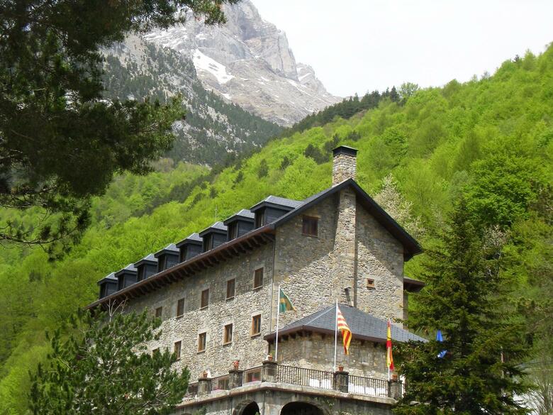 Hotel Parador De Bielsa