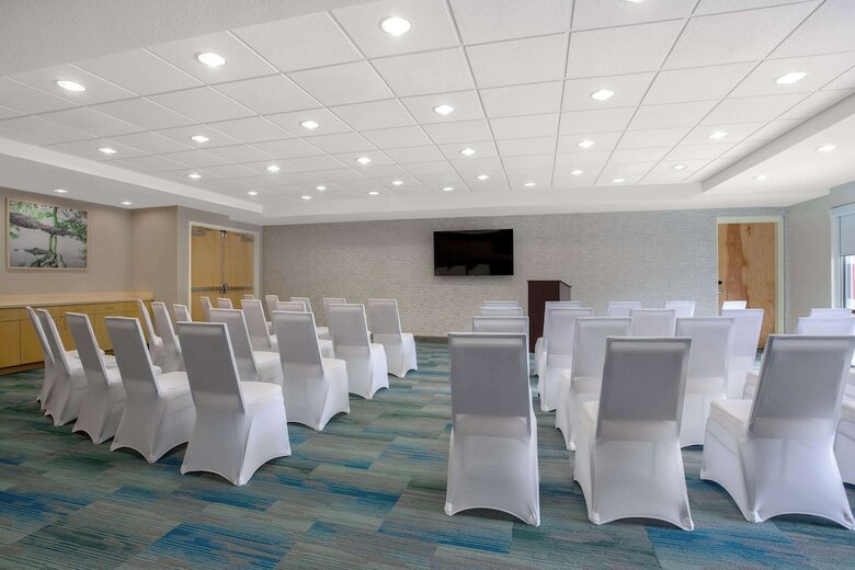 Hotel Home2 Suites By Hilton Gainesville