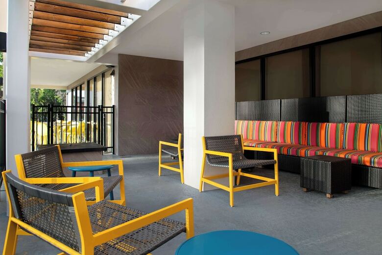 Hotel Home2 Suites By Hilton Gainesville