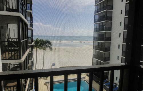 Island Winds #501 Apartment