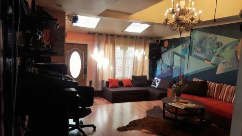 Hostal Guesthouse By The Ocean
