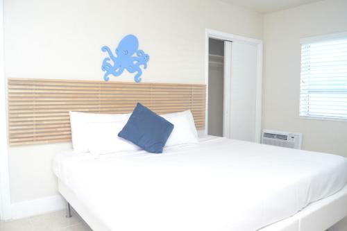 Solas A North Beach Village Resort Hotel