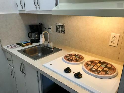 Motel Hotel Kitsmiller On Main