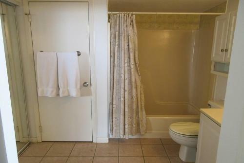 Estero Beach & Tennis 608b Apartment