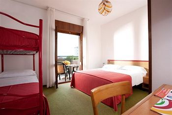 Hotel Diana