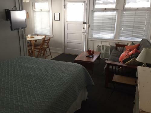 Hotel Catalina Island Seacrest Inn