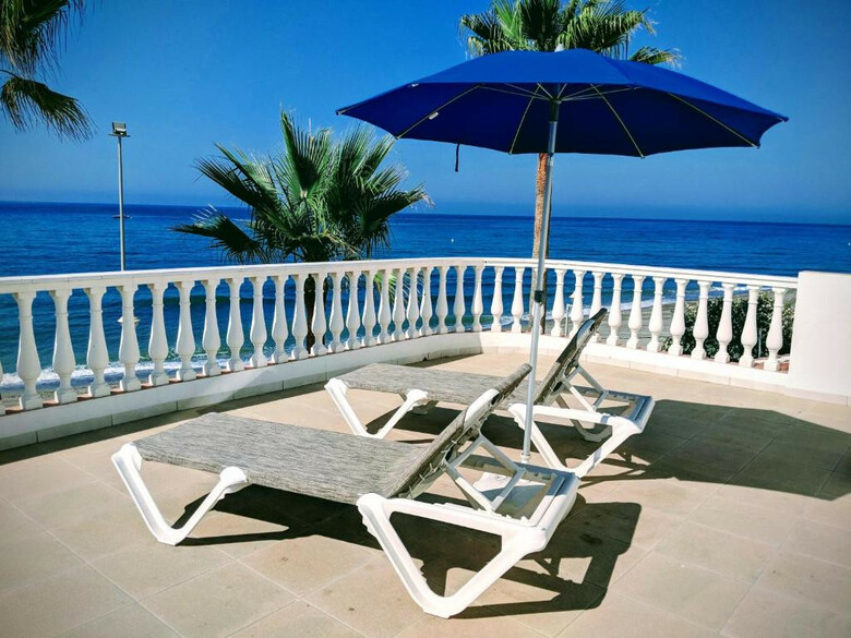 Hotel Apartamentos Perla Marina