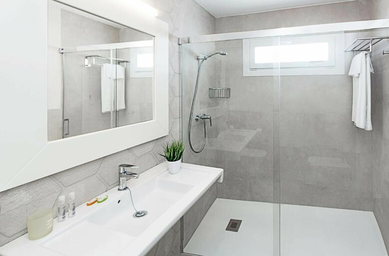 Hotel Apartamentos Perla Marina
