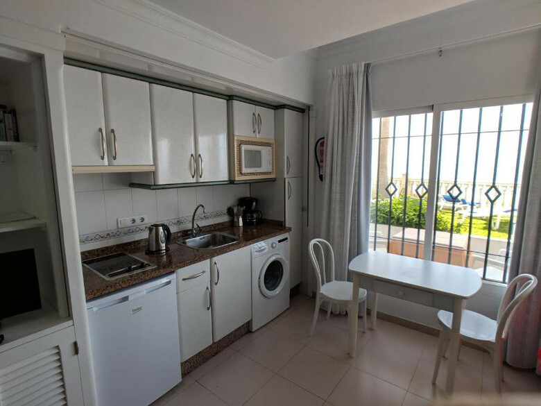 Hotel Apartamentos Perla Marina