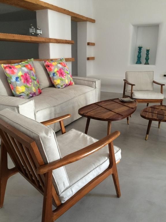 Hotel Ayoba Santorini