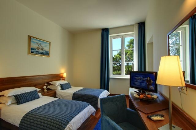 Hotel Velaris