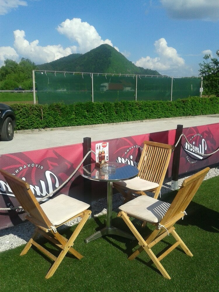 Hotel Pri Ancki