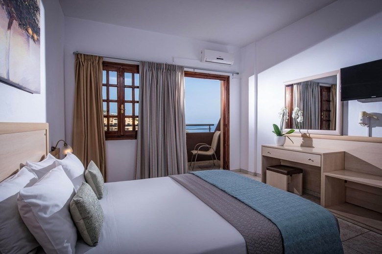 Blue Bay Resort & Spa Hotel