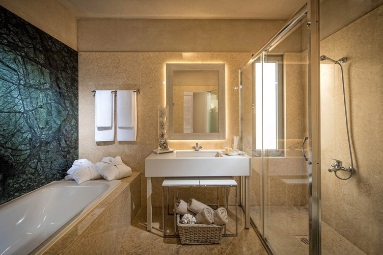 Blue Bay Resort & Spa Hotel