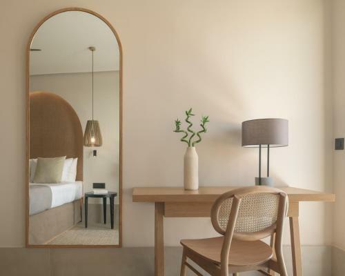 Hotel Paralos Venus Suites Adults Only