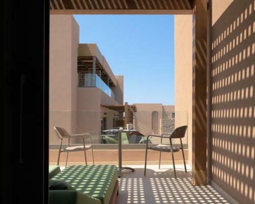 Hotel Paralos Venus Suites Adults Only