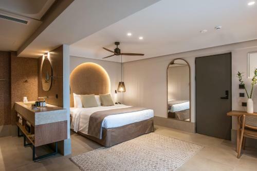 Hotel Paralos Venus Suites Adults Only