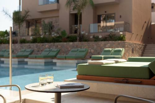 Hotel Paralos Venus Suites Adults Only