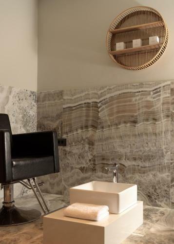 Hotel Paralos Venus Suites Adults Only