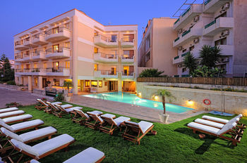 Lefteris Apartments