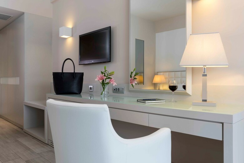 Hotel Princess Andriana Resort And Spa