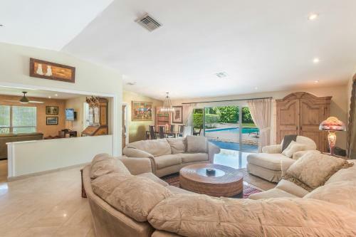 Secluded Pool Home In A Gated Community